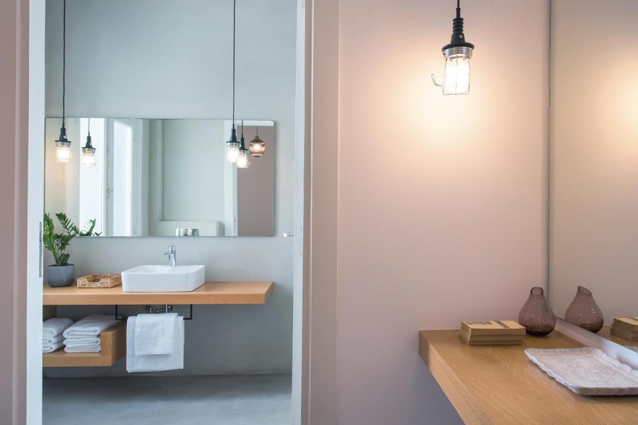 Monk Monastiraki Suites Афины Экстерьер фото