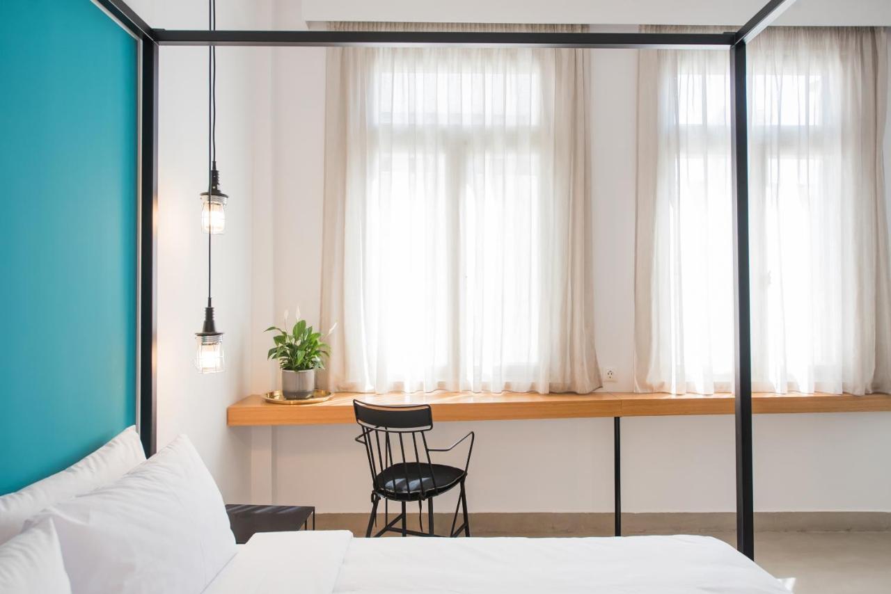 Monk Monastiraki Suites Афины Экстерьер фото