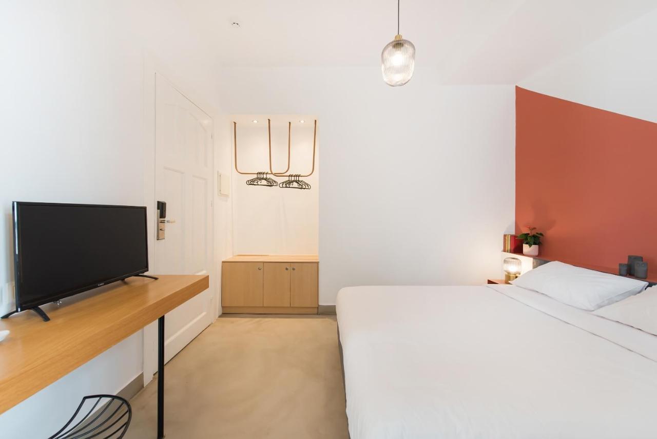 Monk Monastiraki Suites Афины Экстерьер фото