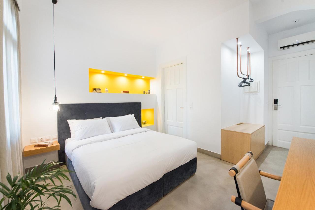 Monk Monastiraki Suites Афины Экстерьер фото