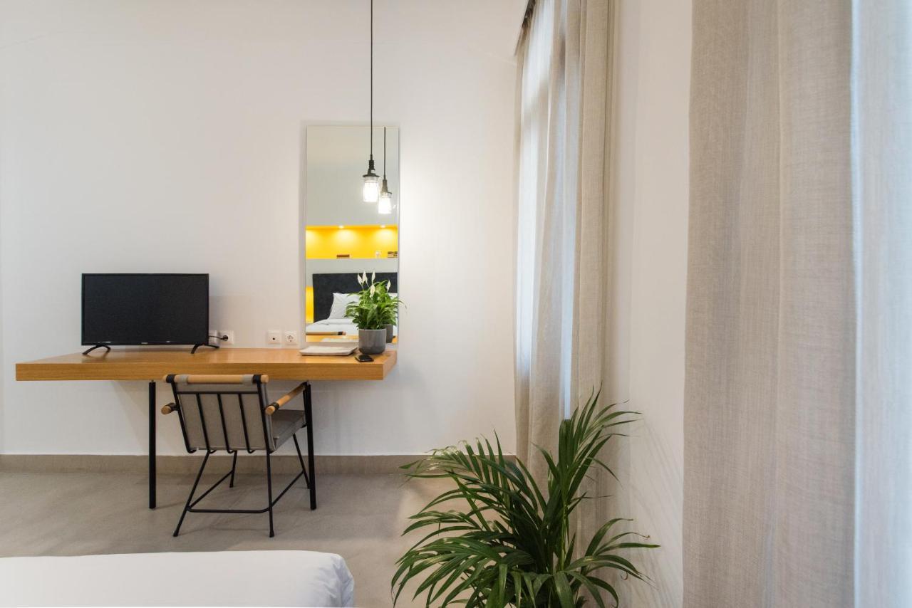 Monk Monastiraki Suites Афины Экстерьер фото