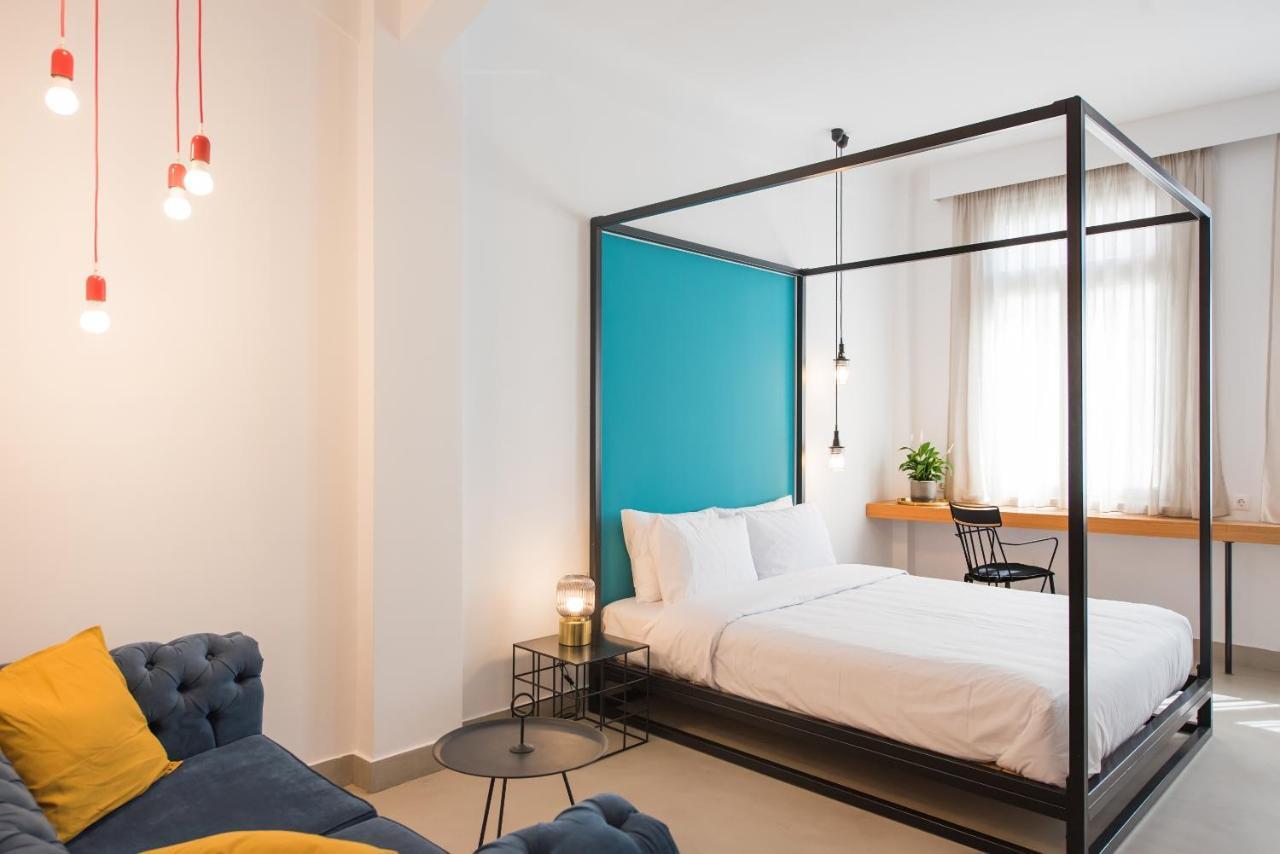 Monk Monastiraki Suites Афины Экстерьер фото