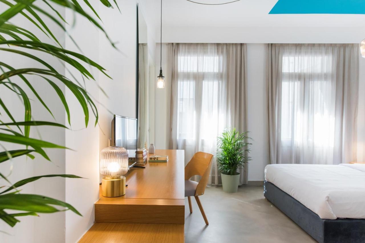 Monk Monastiraki Suites Афины Экстерьер фото